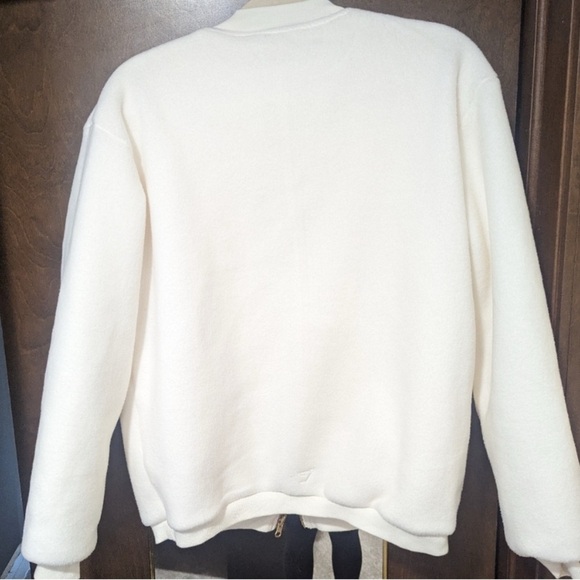 Halara Jacket - Picture 3 of 4